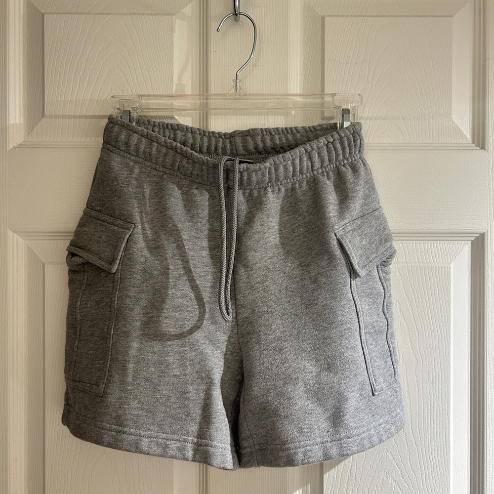 TNA Women's Sweat Fleece Cargo Shorts Heather Grey